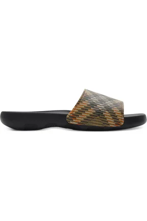 Burberry Dive slides