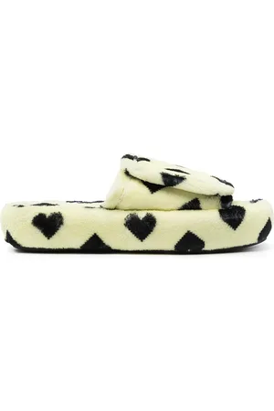 Natasha Zinko Pixel heart slides