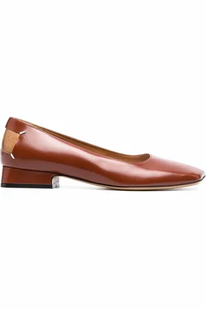 Maison Margiela D??cortiqu?? four-stitch ballerina shoes