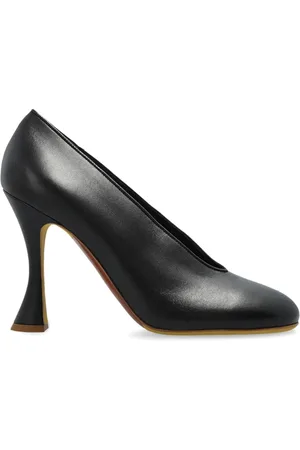 Moschino Duck pumps