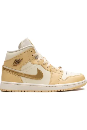 Jordan Air 1 Mid "Pale Vanilla / Coconut Milk / Sail / Metallic Gold" sneakers