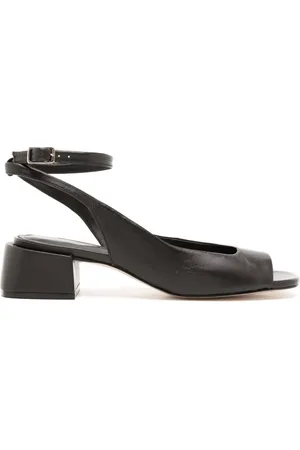 Studio Chofakian Square-toe leather sandals