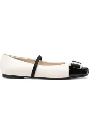 Salvatore Ferragamo New Vara ballerina shoes