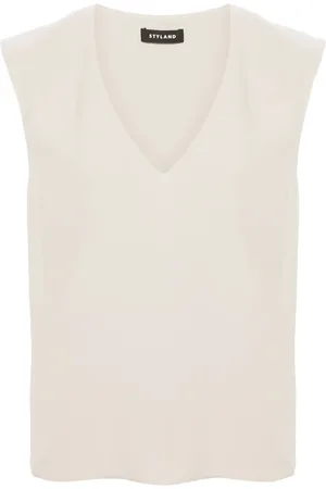 Styland Sleeveless crepe blouse