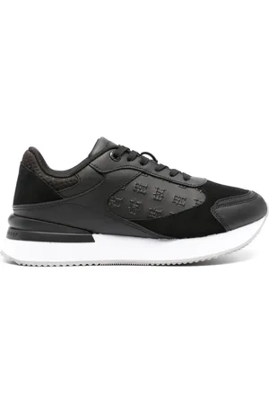 Tommy Hilfiger Elevated logo-embossed sneakers