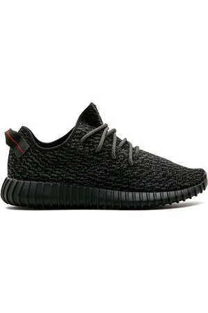 adidas YEEZY Boost 350 in "Pirate " sneakers