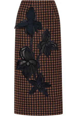 Oscar de la Renta Orchid embroidered check-tweed pencil skirt