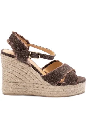 CASTA Bromelia pumps