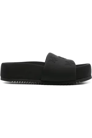 vic matiè Logo-embossed padded slides