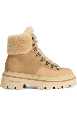 Woolrich Sheepskin hiking boots