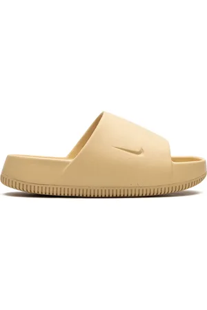 Nike Calm "Sesame" slides