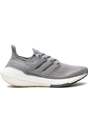 adidas Ultraboost 21 low-top sneakers