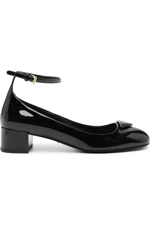 Prada 35mm patent leather pumps