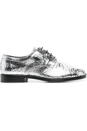 Maison Margiela Tabi mirror-effect lace-up brogues