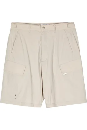 Izzue Logo-plaque eyelet-detail cargo shorts