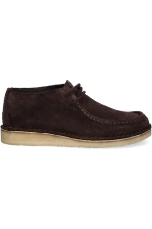 Clarks Desert Nomad shoes