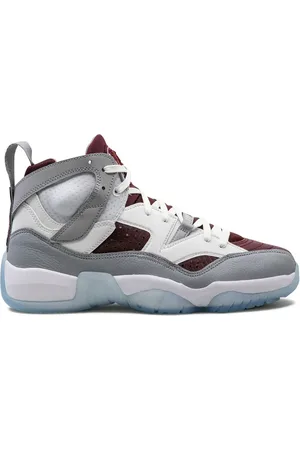Jordan Jumpman Two Trey "Bordeaux" sneakers