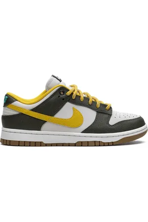 Nike Dunk Low "Cargo Khaki" sneakers