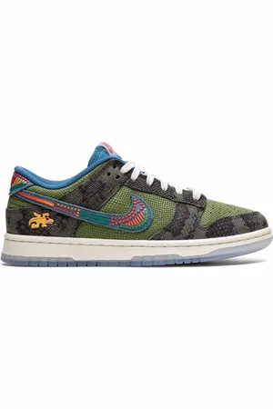 Nike Dunk Low "Siempre Familia" sneakers