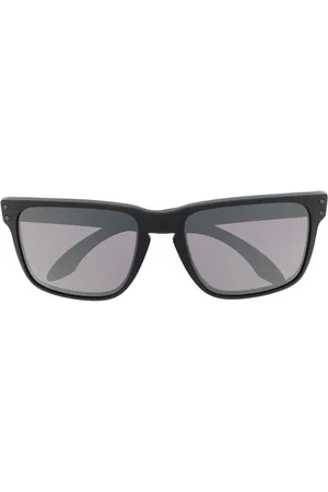 Oakley Wayfarer-frame sunglasses