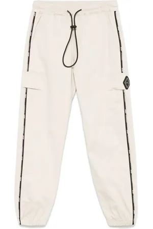 YES Logo-patch trousers