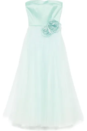 Parlor Floral-appliqu?? gown