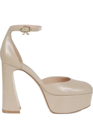 Gianvito Rossi Leather pumps
