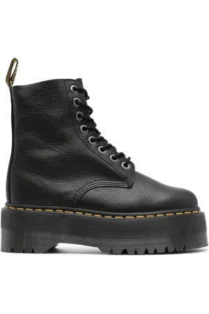 Dr. Martens 1460 Pascal Max leather boots