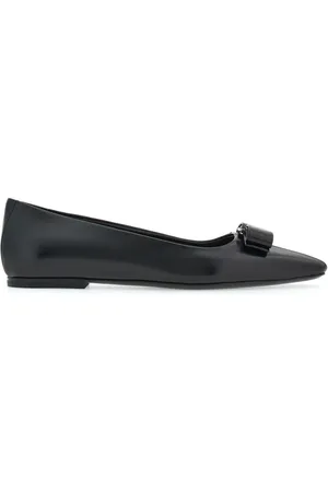 Salvatore Ferragamo Vara bow ballerina flats