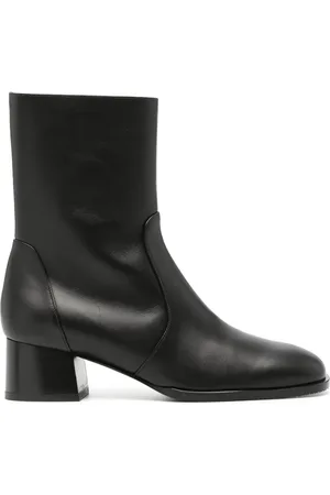 Stuart Weitzman Nola leather ankle boots