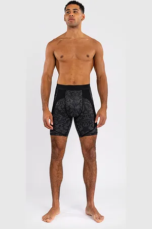 Venum X Ilia Topuria Unmatched Vale Tudo Shortsit Musta Kulta