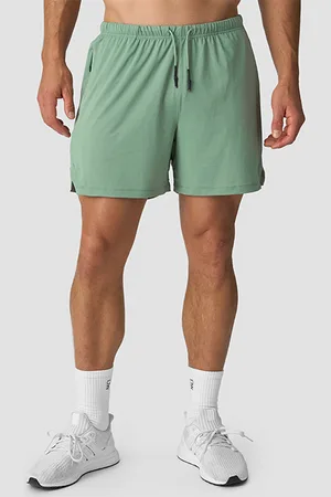 ICANIWILL Stride Shorts Sammaleenvihreä