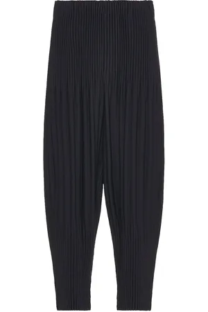 Issey Miyake Basics Relaxed Pant in
