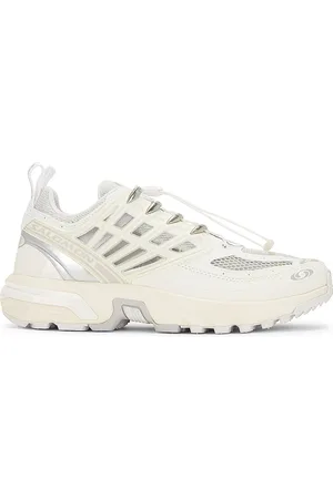 Salomon ACS Pro Sneaker in White Vanilla & Lunar Rock