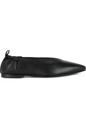 A.Emery Briot Flat in