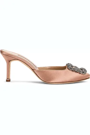 Manolo Blahnik Hangisimu 70 Mule in