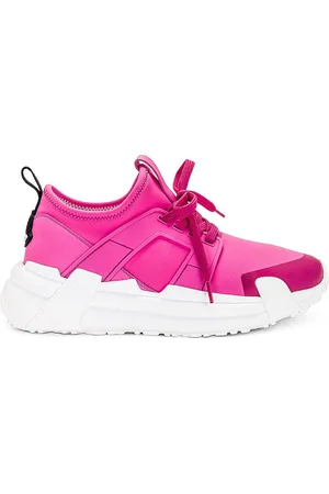 Moncler Lunarove Low Top Sneaker in