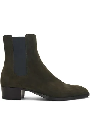 Saint Laurent Wyatt 40 Chelsea Boot in