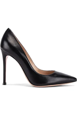 Gianvito Rossi Leather Pumps in