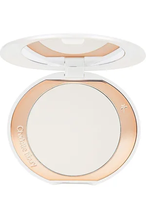 Charlotte Tilbury Airbrush Brightening Flawless Finish Powder in