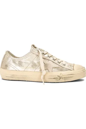 Golden Goose V-star 2 Sneaker in