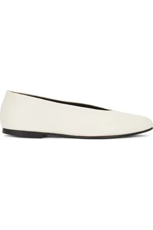 TOVE Darcy Flat in