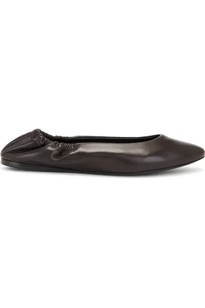 Saint Laurent Mami Flat in