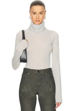 haikure Ruth Top in