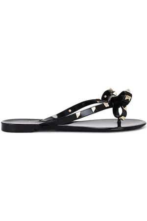 VALENTINO GARAVANI Rockstud Thong Sandal in