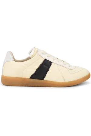 Maison Margiela Replica Sneaker in