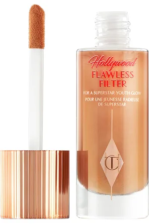 Charlotte Tilbury Hollywood Flawless Filter in 6 Tan in