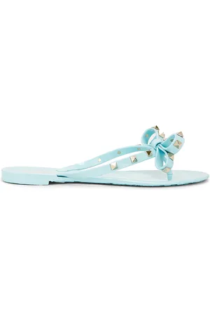 VALENTINO GARAVANI Rockstud Thong Sandal in