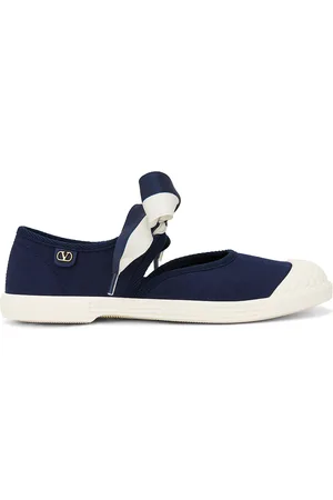 VALENTINO GARAVANI Bay By Bay Sneaker in