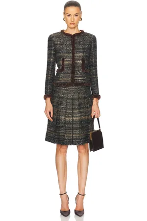 CHANEL Jacket & Skirt Set in